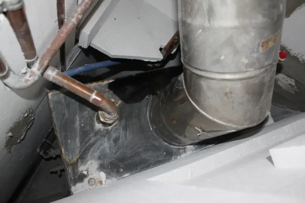 Czym uszczelnić rurę od pieca do komina, aby uniknąć niebezpieczeństw