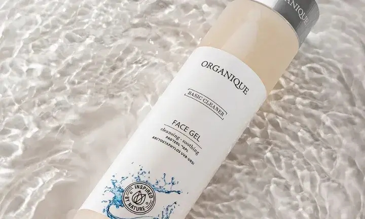 Cera trądzikowa co stosować: skuteczne produkty i błędy do uniknięcia