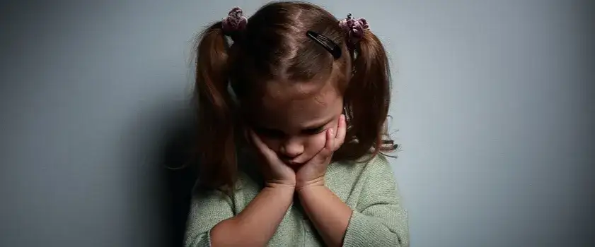 Twoje dziecko ma nerwicę? Jak pomóc i leczyć lęk u dzieci