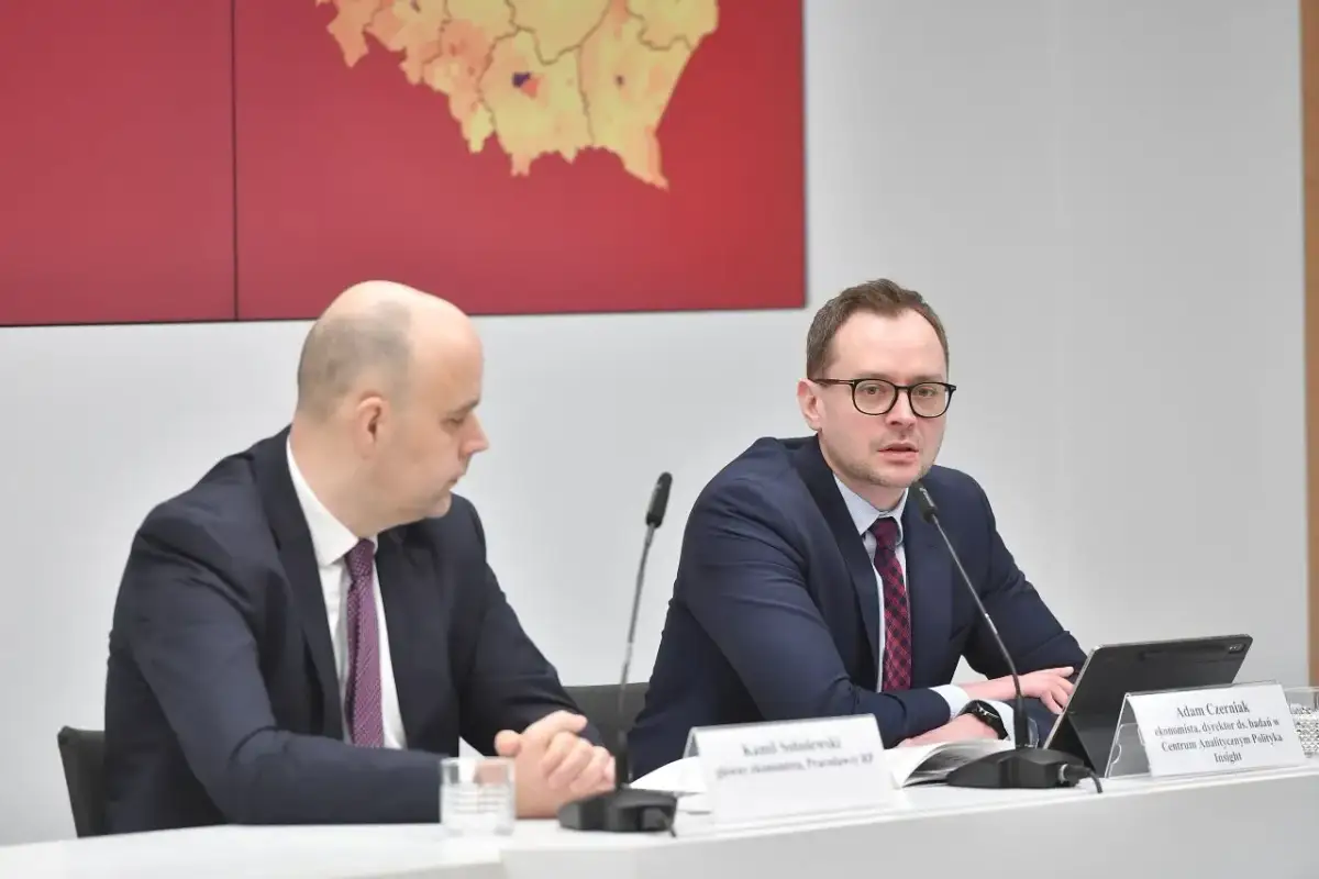 Ile zarabia deweloper? Prawda o zyskach firm i pensjach pracowników