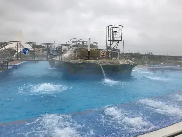 Gdzie znajdują się termy Uniejów? Sprawdź lokalizację i dojazd