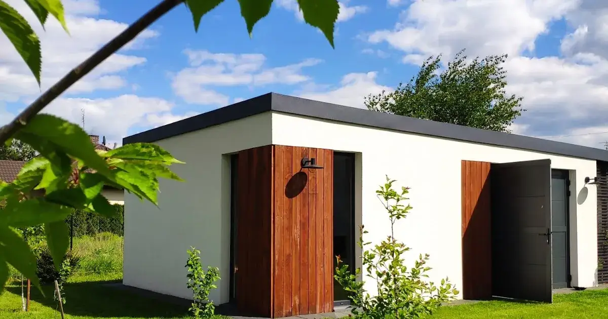 Ile koszt budowy budynku gospodarczego 35m2? Sprawdź, co wpływa na ceny