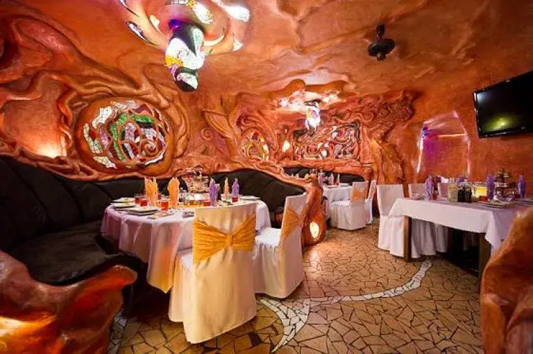 Gdzie zjeść w Czorsztynie? Najlepsze restauracje i smaki regionu!