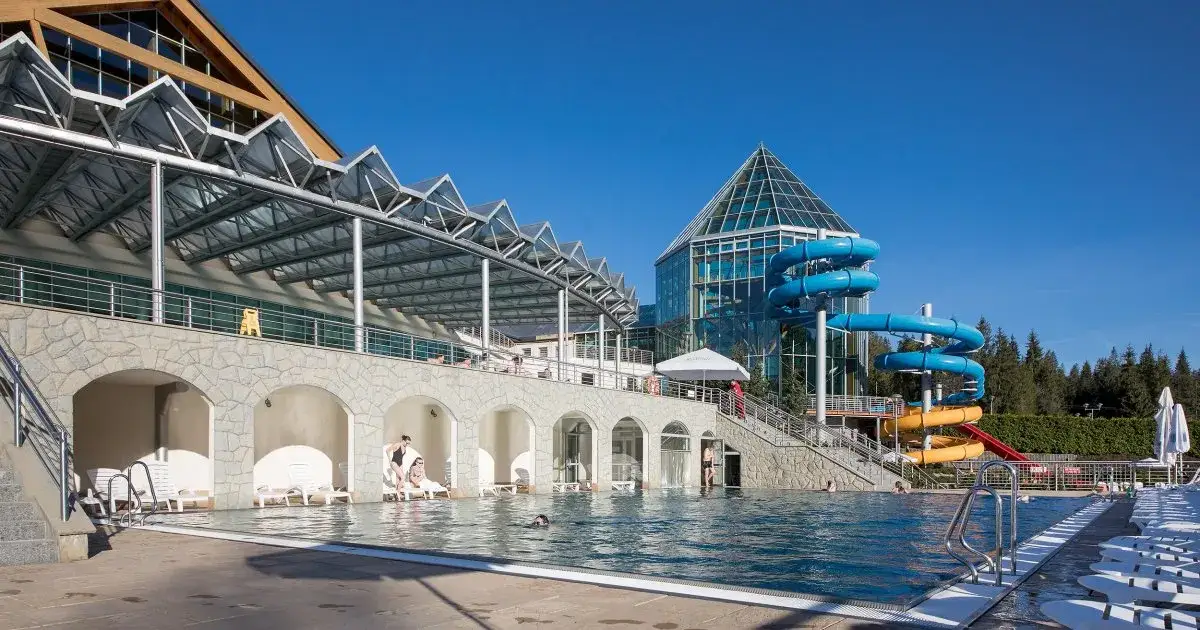 Co to jest terma? Odkryj jej znaczenie w ogrzewaniu i historii