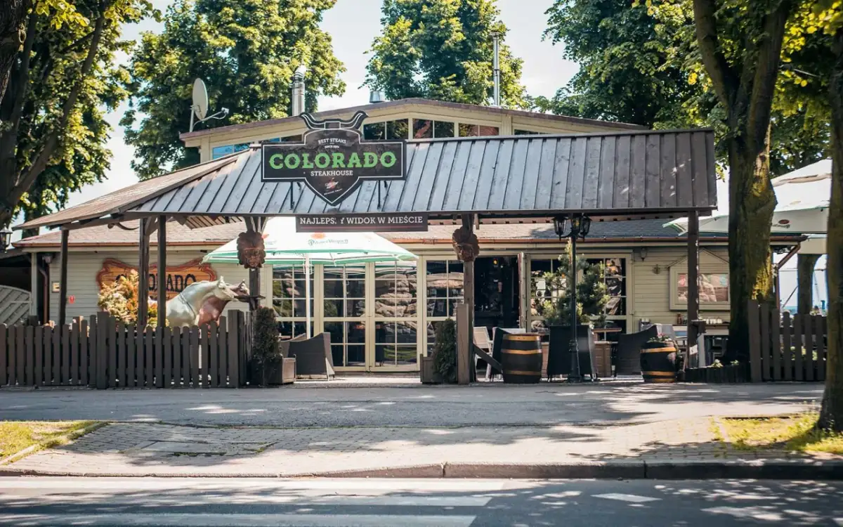 Szczecinek gdzie zjeść - najlepsze restauracje na każdą okazję