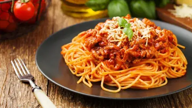 Idealne Spaghetti Bolognese z Pomidorów? Odkryj Sekrety!
