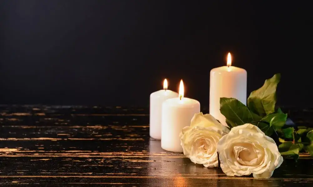 W jakie dni nie ma pogrzebów? Odkryj ważne informacje dla rodzin