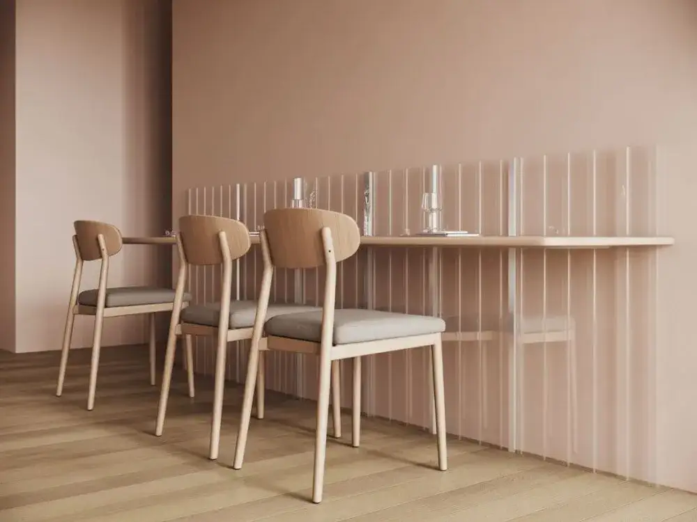 Ochrona podłóg przed krzesłami: Jak wybrać najlepsze zabezpieczenia?