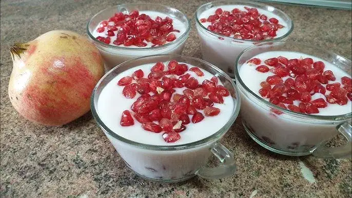 Postres con granadina: El secreto para un sabor y color irresistibles