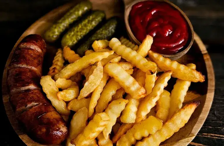 Pochodzenie frytek: Belgia czy Francja? Rozwikłaj zagadkę!