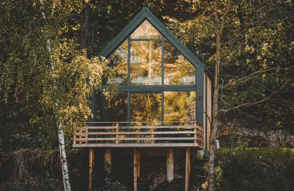 Twój domek nad jeziorem Dolny Śląsk: Jak wybrać idealny?