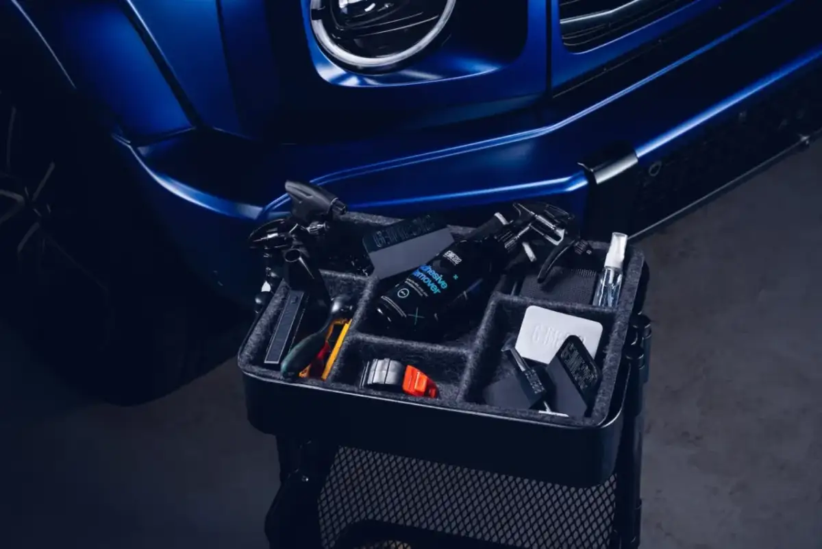 Skuteczne sposoby na pozbycie się kleju z butelki bez uszkodzeń