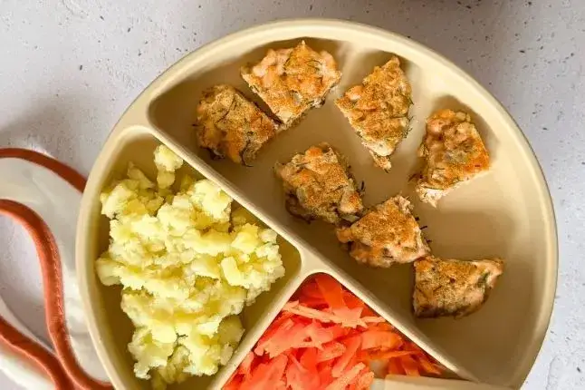 Obiad dla 10-miesięcznego dziecka: 7 przepisów i porady eksperta!