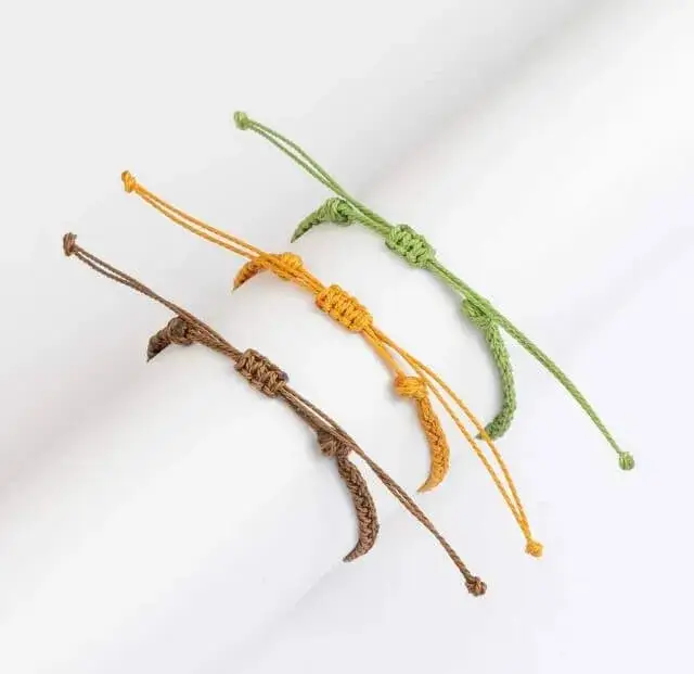 Węzeł przesuwny: jak łatwo zrobić bransoletkę ze sznurka krok po kroku