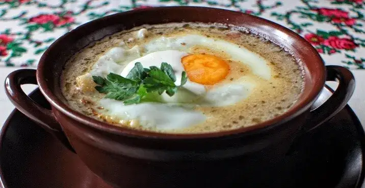 Kuchnia regionalna Kielce: odkryj smaki, które musisz spróbować