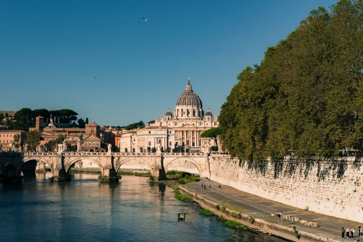 Rzym: Noclegi od 35€? Sprawdź, jak zaplanować budżet!