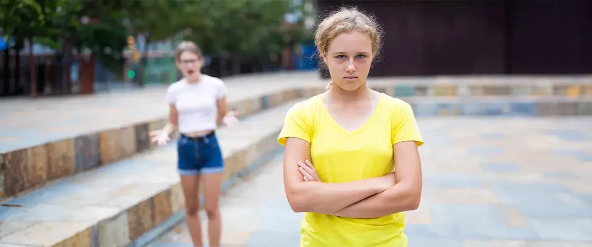 Zaburzenia opozycyjno-buntownicze objawy – jak je rozpoznać i zrozumieć