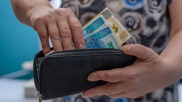 Ile trzeba mieć lat pracy do emerytury? Oto kluczowe informacje