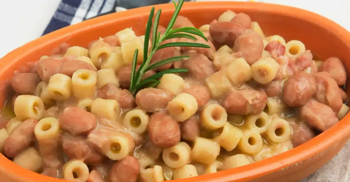 Minestra e Fagioli Perfetta: I Segreti della Nonna e Trucchi da Chef