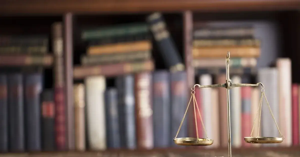 Czy należy się renta po ojcu samobójcy? Sprawdź swoje prawa i możliwości