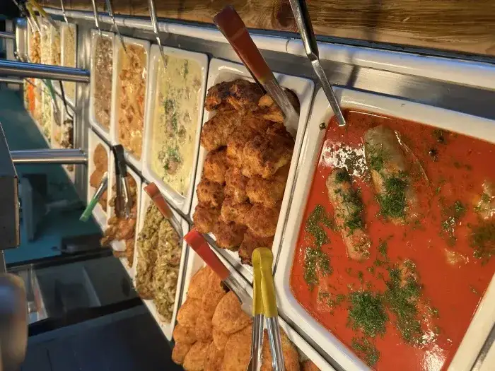 Gdzie zjeść w Mielnie? Odkryj najlepsze restauracje i smaki