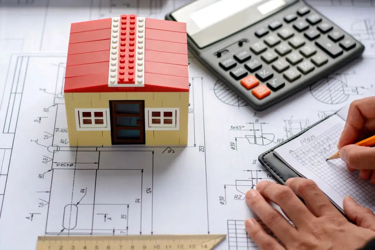 Ile kosztuje budowa domu 140 m2? Poznaj ukryte koszty i wydatki