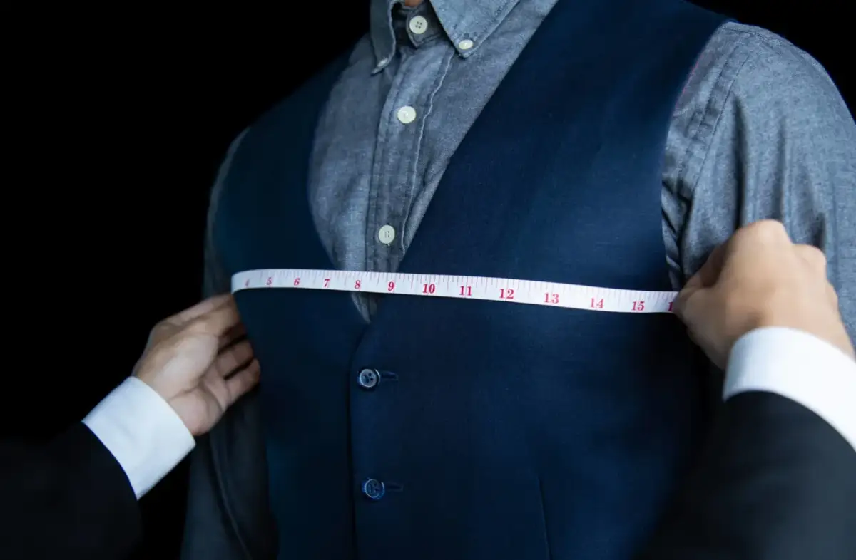 Jak zmierzyć obwód klatki: 7 kroków do precyzyjnego pomiaru