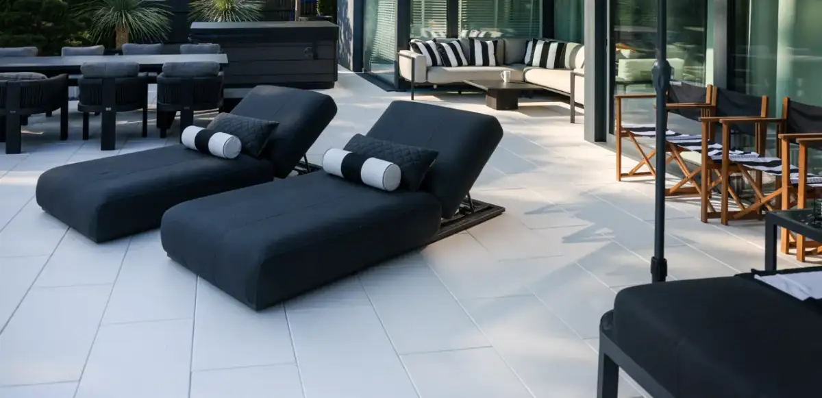 Najlepsze płytki do tarasu wentylowanego - uniknij błędów w wyborze