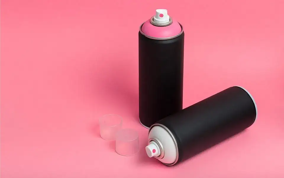 Dónde tirar aerosoles llenos: evita problemas ambientales hoy