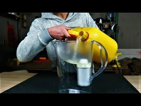 Czy benzyna się pali? Poznaj niebezpieczeństwa i właściwości spalania