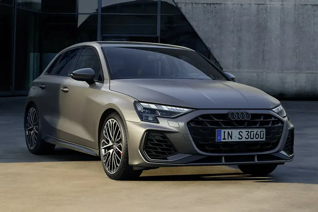 Audi S3: Sportowa bestia z potężnym silnikiem 333 KM