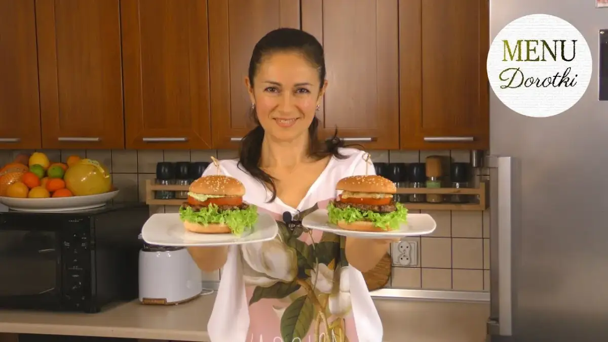 Jak zrobić burgera domowego, który zachwyci Twoich gości?