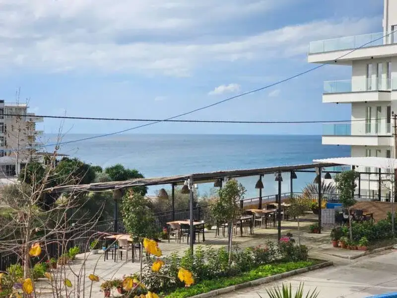 Czy warto kupić apartament w Albanii? Odkryj ukryte zagrożenia