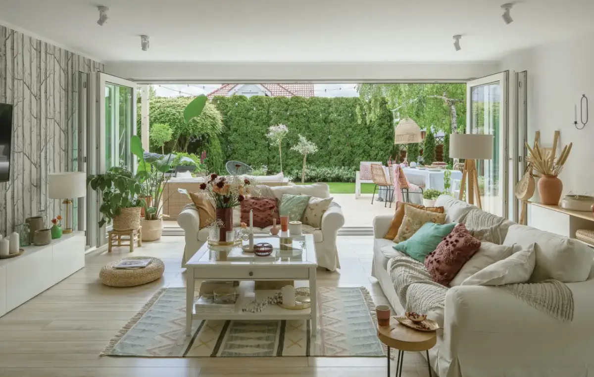 Jak urządzić salon w stylu skandynawskim, by był funkcjonalny i przytulny?