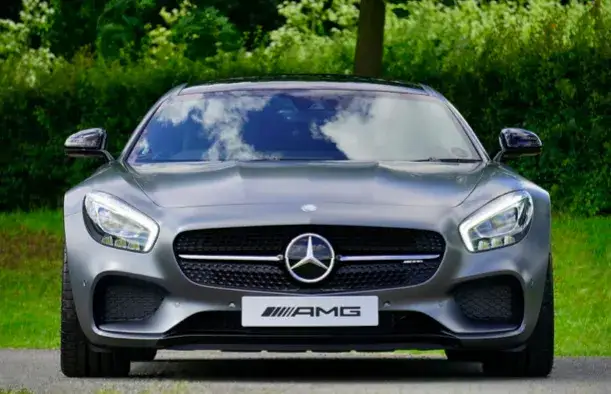 Przyszłość transportu osobistego: pojazdy autonomiczne i urbanistyka