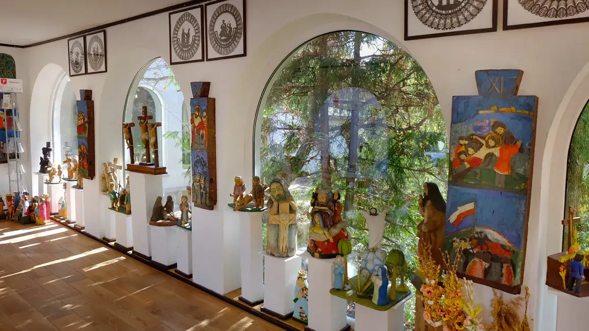 Muzeum sztuki ludowej: Odkryj fascynujące tradycje i wystawy