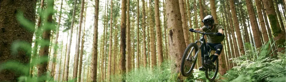 Co je enduro bike i dlaczego warto go mieć w swojej kolekcji?