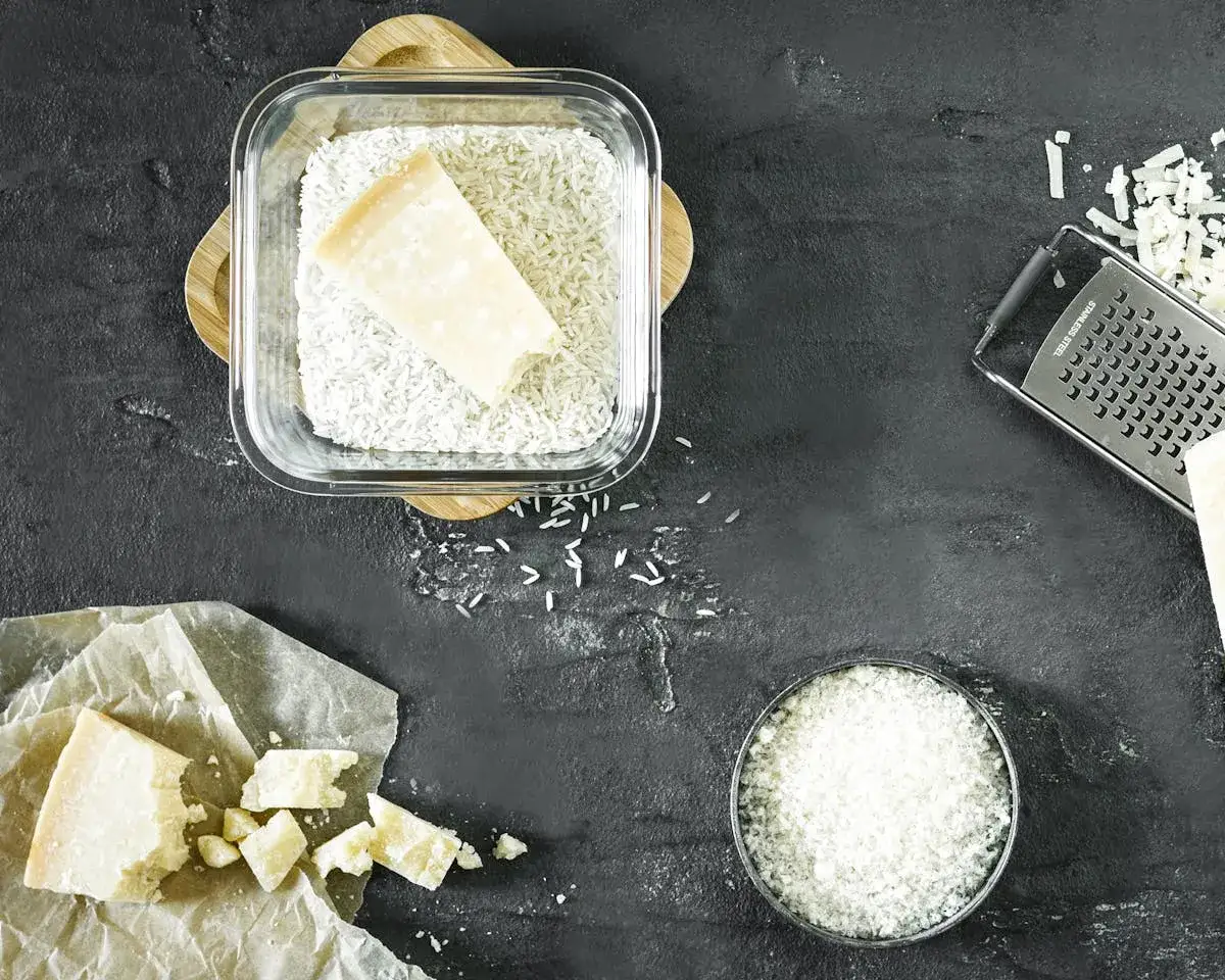 Parmesan am Stück aufbewahren: So bleibt er frisch und lecker