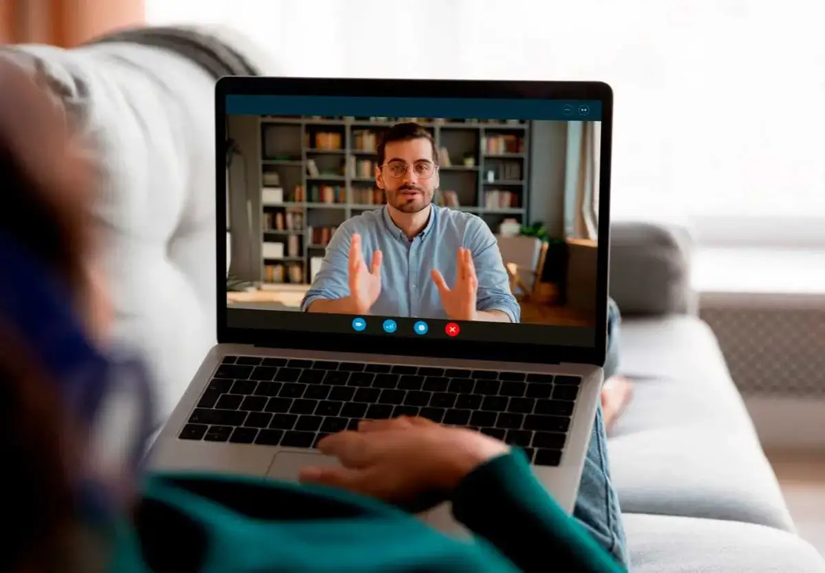 Qué es la educación virtual y cómo transforma el aprendizaje hoy