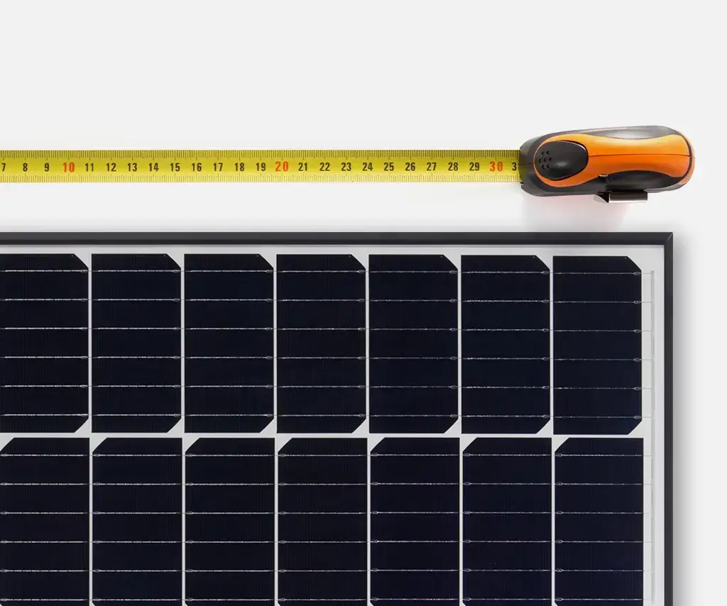 Fotowoltaika ile waży panel? Poznaj wagi, modele i co to oznacza dla dachu