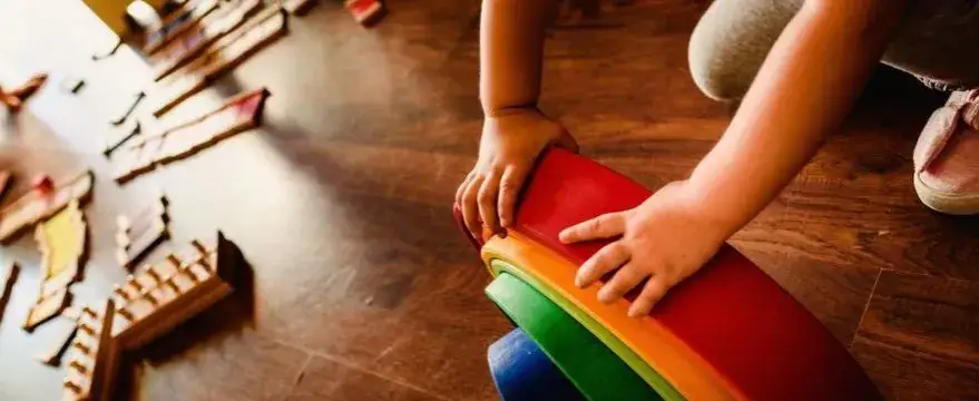 Najlepsze zabawki sensoryczne dla 4-latka na Allegro - rozwój i fun