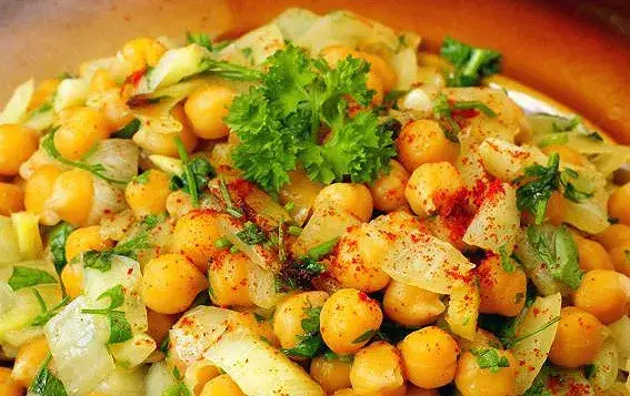 Recettes de salade de pois chiche délicieuses et faciles à réaliser