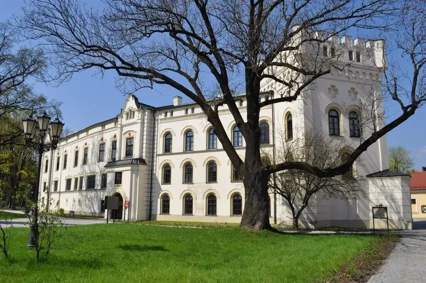 Zamek w Żywcu: Fascynująca historia i tajemnice muzeum
