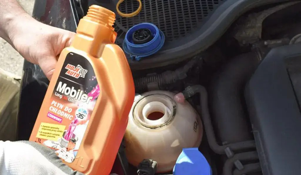 Jaki płyn do chłodnicy Kia Ceed wybrać, aby uniknąć problemów?