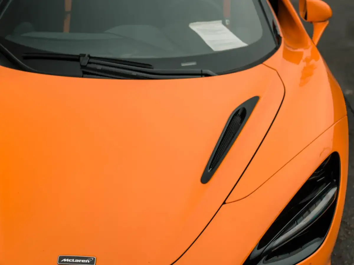 Jakie wycieraczki samochodowe wybrać, by nie żałować zakupu?