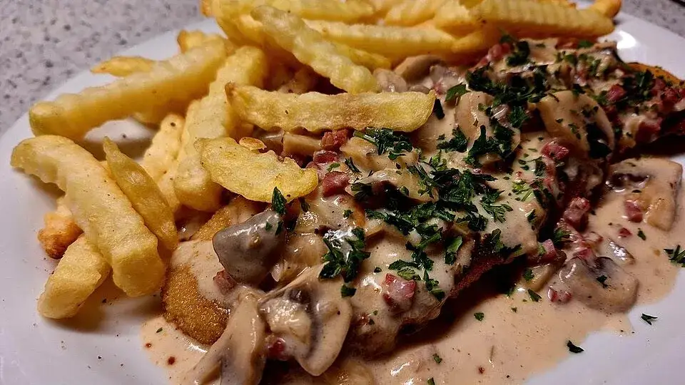 Köstliche Rezepte für Jägersoße, die jedes Fleischgericht verfeinern