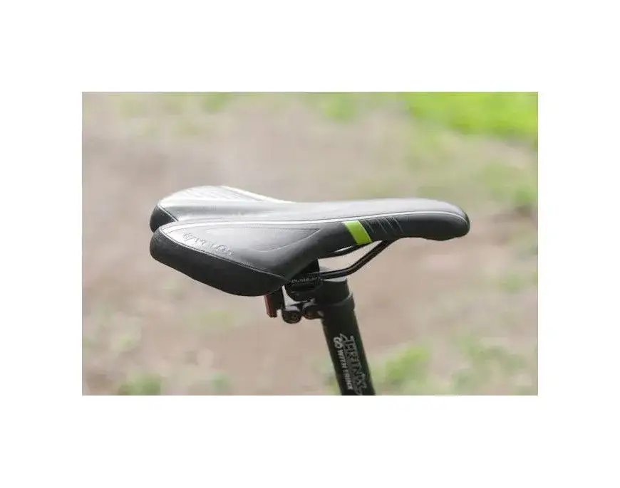 Jak dobrać siodełko do roweru szosowego, by uniknąć bólu i dyskomfortu