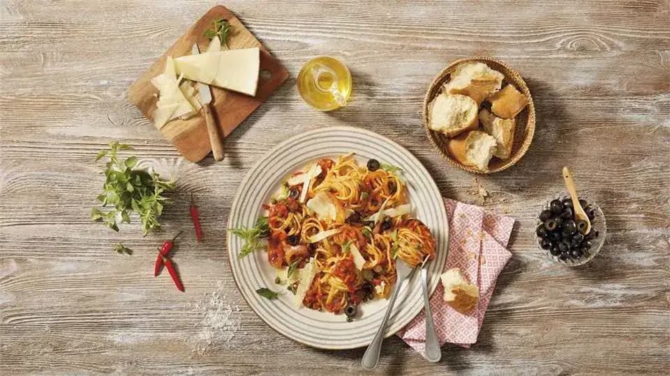 Spaghetti alla puttanesca: prosty przepis na wyjątkowy smak