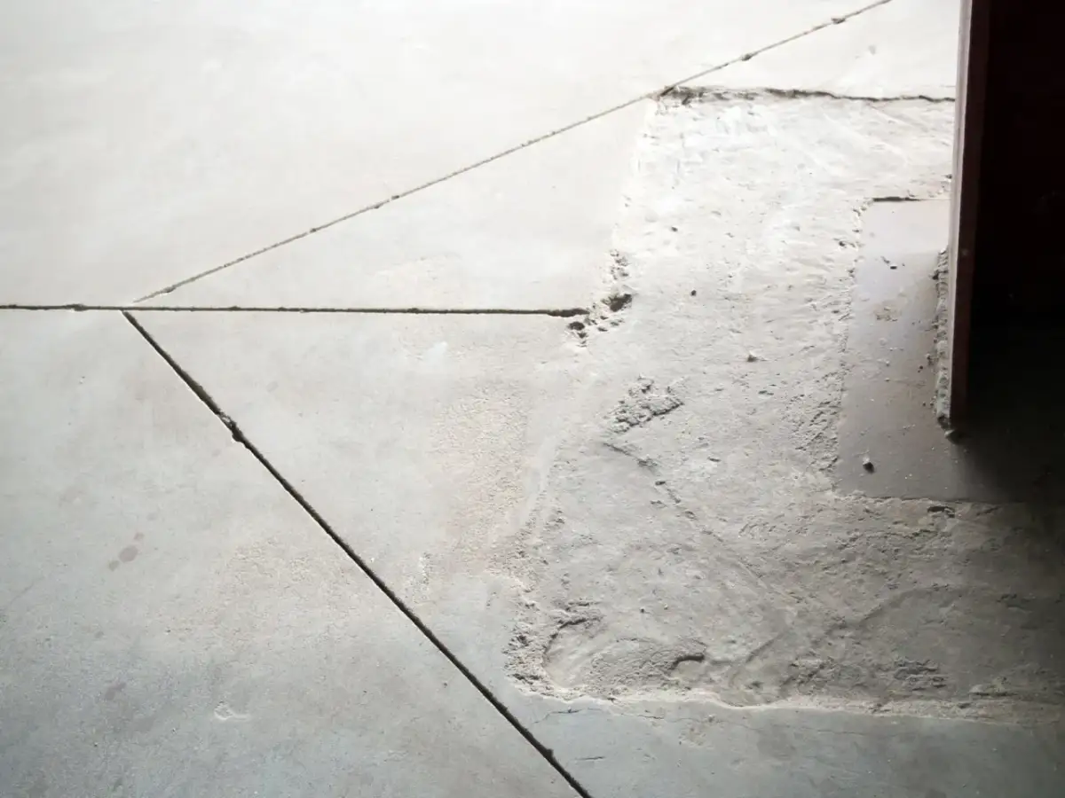 Jak zrobić dylatacje w wylewce betonowej: praktyczny poradnik dla każdego