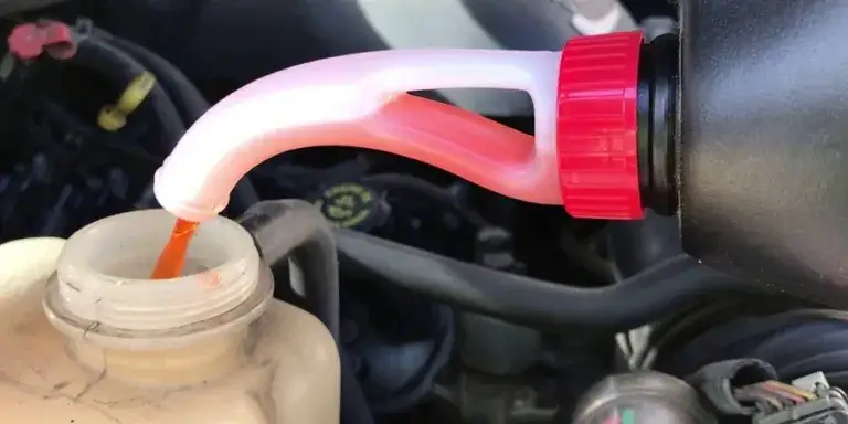 Jaki płyn do chłodnicy Peugeot 307 HDI? Uniknij kosztownych błędów